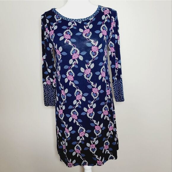 Boden Dresses & Skirts - Boden Flower Dress 4 Small